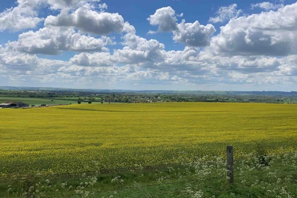 Stylish Cottage In The Pewsey Vale Marlborough Luaran gambar